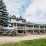 Photo of Maple Ridge Resort