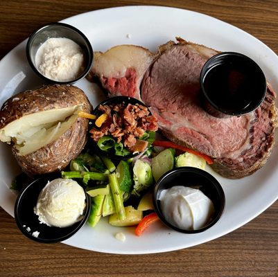 Dining On The Edge by null