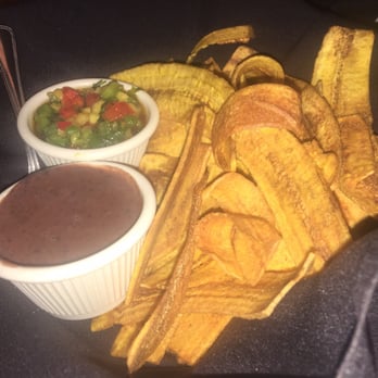 Havana Grill - Tostado de Platano crispy plantains served with black beans dip and salsa - Cuban Near Me - Chicago, Illinois Havana Grill - Tostado de Platano crispy plantains served with black beans dip and salsa - Cuban Near Me - Chicago, Illinois