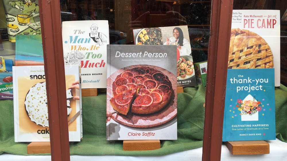 FOUNTAIN BOOKSTORE 10 Photos & 34 Reviews Bookstores 1312 E Cary