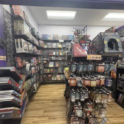 Awesome Cards Collectibles, & Games