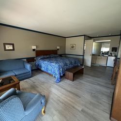 The Myer Country Motel - Room