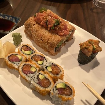 Tokyo Bowl - Top corner is the Cici roll , bottom is the Rich Roll and one spicy Hot Yellowtail piece! - Sushi Bars Near Me - Houston, Texas Tokyo Bowl - Top corner is the Cici roll , bottom is the Rich Roll and one spicy Hot Yellowtail piece! - Sushi Bars Near Me - Houston, Texas