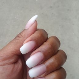 This is no way to do a fill-in on ombre nails. This is no way to do a fill-in on ombre nails.