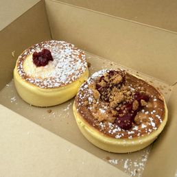 To go berry soufflé.  Toppings come in individual containers so it doesn't get soggy.