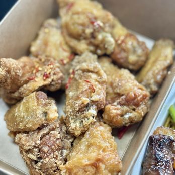 Mango Steen's - Fish Sauce Wings - Chicken Wings Near Me - Seattle, Washington
