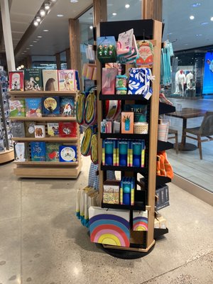 Barnes & Noble by null