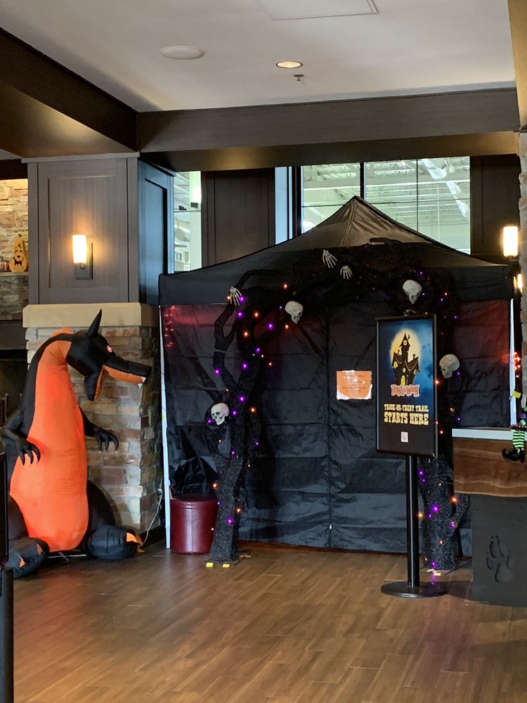 GREAT WOLF LODGE - 196 Photos & 140 Reviews - Water Parks - 1700