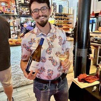 Astor’s Table - Sommelier- so knowledgeable!! - Steakhouses Near Me - Katy, Texas