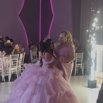 Elite Banquet Hall - My daughters XV - Venues & Event Spaces Near Me - Maywood, California Elite Banquet Hall - My daughters XV - Venues & Event Spaces Near Me - Maywood, California