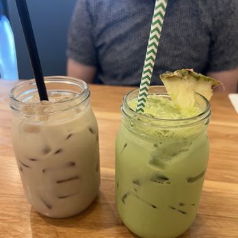 Broken Yolk Cafe - Iced Pineapple Matcha Iced Chai Latte - Breakfast & Brunch Near Me - Rancho Cucamonga, California Broken Yolk Cafe - Iced Pineapple Matcha Iced Chai Latte - Breakfast & Brunch Near Me - Rancho Cucamonga, California