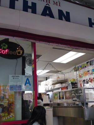 Than Huu Sandwich by null