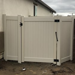Wonder Valley Fence