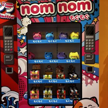 IT'SUGAR - Candy Stores Near Me - San Diego, California IT'SUGAR - Candy Stores Near Me - San Diego, California