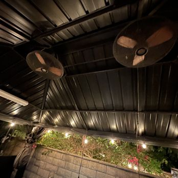 DMT Electric - Outdoor patio fans and lighting - Electricians Near Me - Upland, California DMT Electric - Outdoor patio fans and lighting - Electricians Near Me - Upland, California