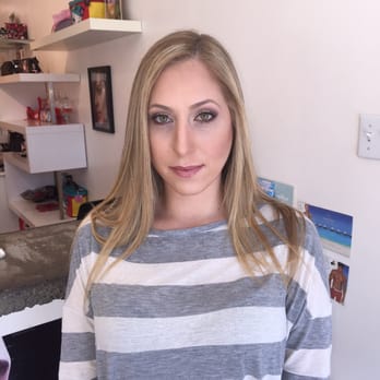 Vanity Cosmetics - Makeup and Brows by Chelsie Senella - Makeup Artists Near Me - Sherman Oaks, California