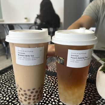 Moge Tee - Boba milk tea and peach oolong tea - Bubble Tea Near Me - San Diego, California Moge Tee - Boba milk tea and peach oolong tea - Bubble Tea Near Me - San Diego, California