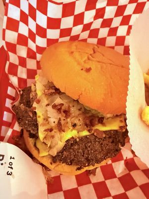NFA Burger - Avalon by null