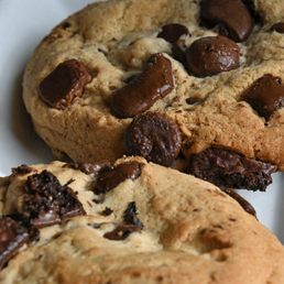 Freshly Baked Chocolate Chip Cookies