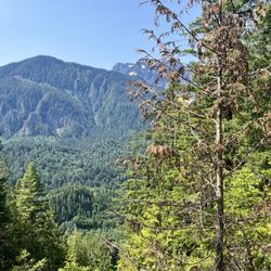 Heybrook County Park Trailhead - View from the top