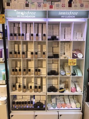 Etude House & Innisfree by null