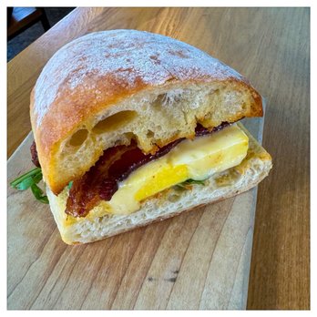 Fox In the Snow Cafe - Egg Sandwich with bacon - Coffee & Tea Near Me - Columbus, Ohio