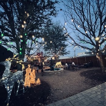 Maple Branch Craft Brewery - Outdoor area. - Breweries Near Me - Fort Worth, Texas