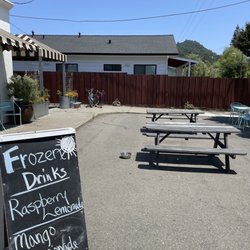 Summer's Market & Deli
