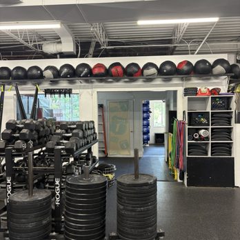 CrossFit Route 1 - Interval Training Gyms Near Me - saugus, Massachusetts CrossFit Route 1 - Interval Training Gyms Near Me - saugus, Massachusetts