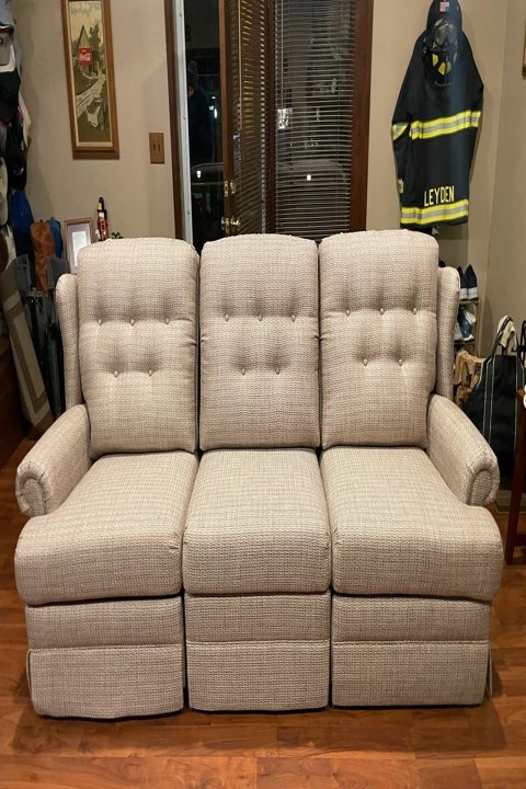 Roselle Furniture Shop & Upholstery - upholstery in Bensenville, IL