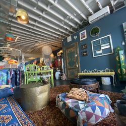 The Soulful Steep - Cozy seating