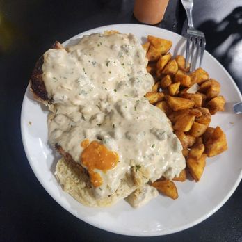Nanna's Place - Country eggs benedict - Cafes Near Me - Gresham, Oregon