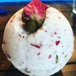 Newest bath bomb "eternal"