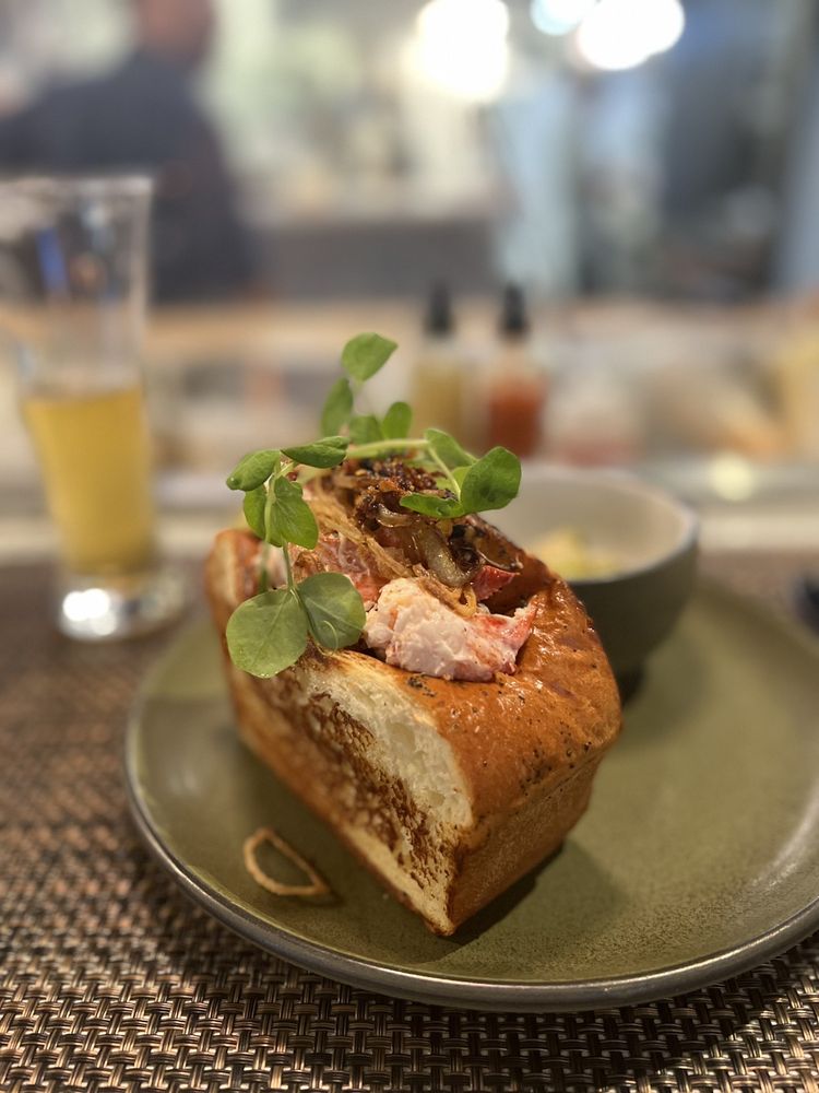 BEXLEY FISH & RAW BAR 109 Photos & 61 Reviews 100 W Richardson Ave, Summerville, South