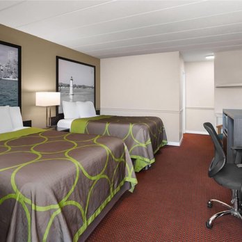 1. Country Squire Resort