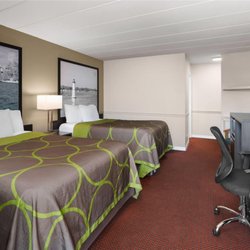 Country Squire Resort - Guest room