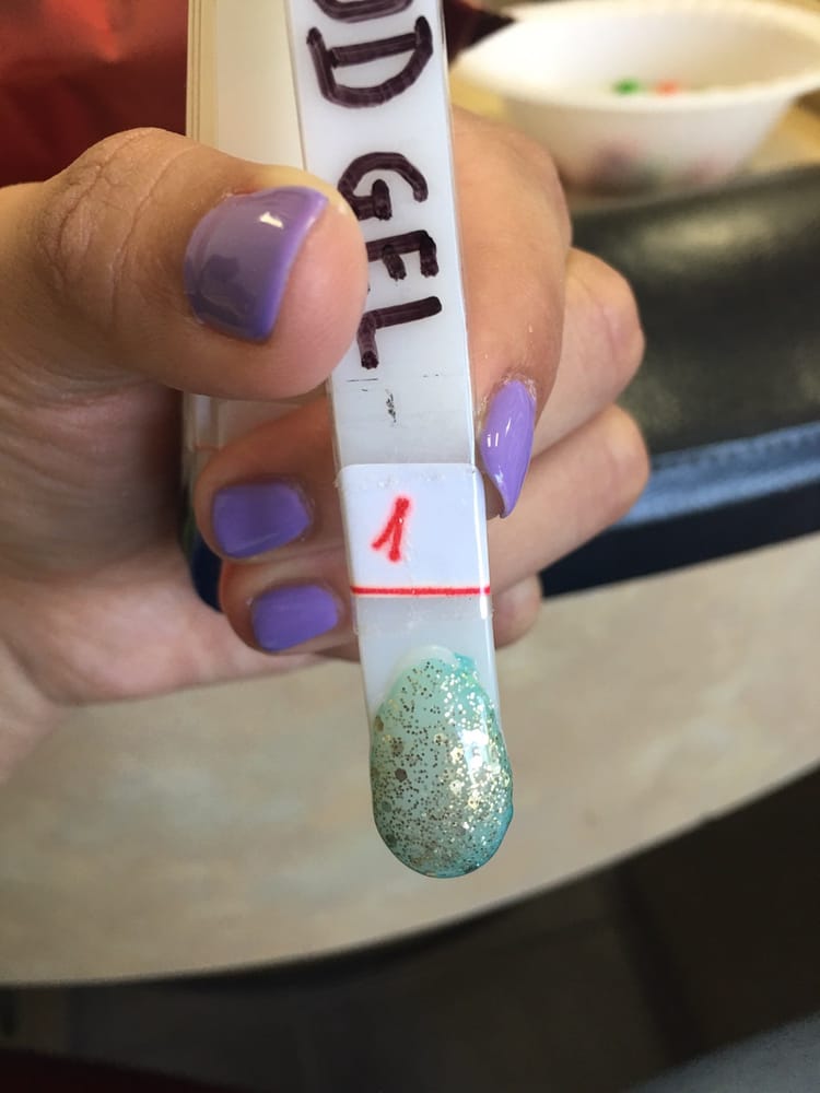 Wild Nails Logo