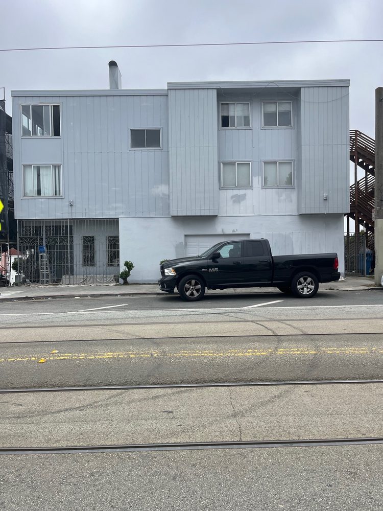 Slide of Sonny Roofing