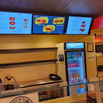 Chicken G's - Inside - Halal Near Me - Mountain View, California