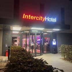 InterCityHotel Berlin-Brandenburg Airport - Entrance