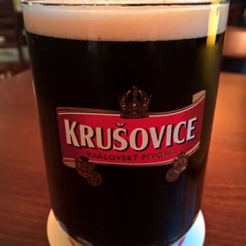 Apfelwein Klein - Das beste Bier bei Apfelwein Klein: Schwarzbier Krusovice aus zünftigem Glas. - German Near Me - Offenbach, HE