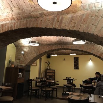 Mesy restaurant - Thai Near Me - Prague, Puerto Rico
