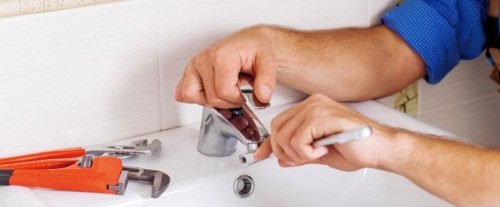 1st Choice Plumbing, Heating & Cooling Logo