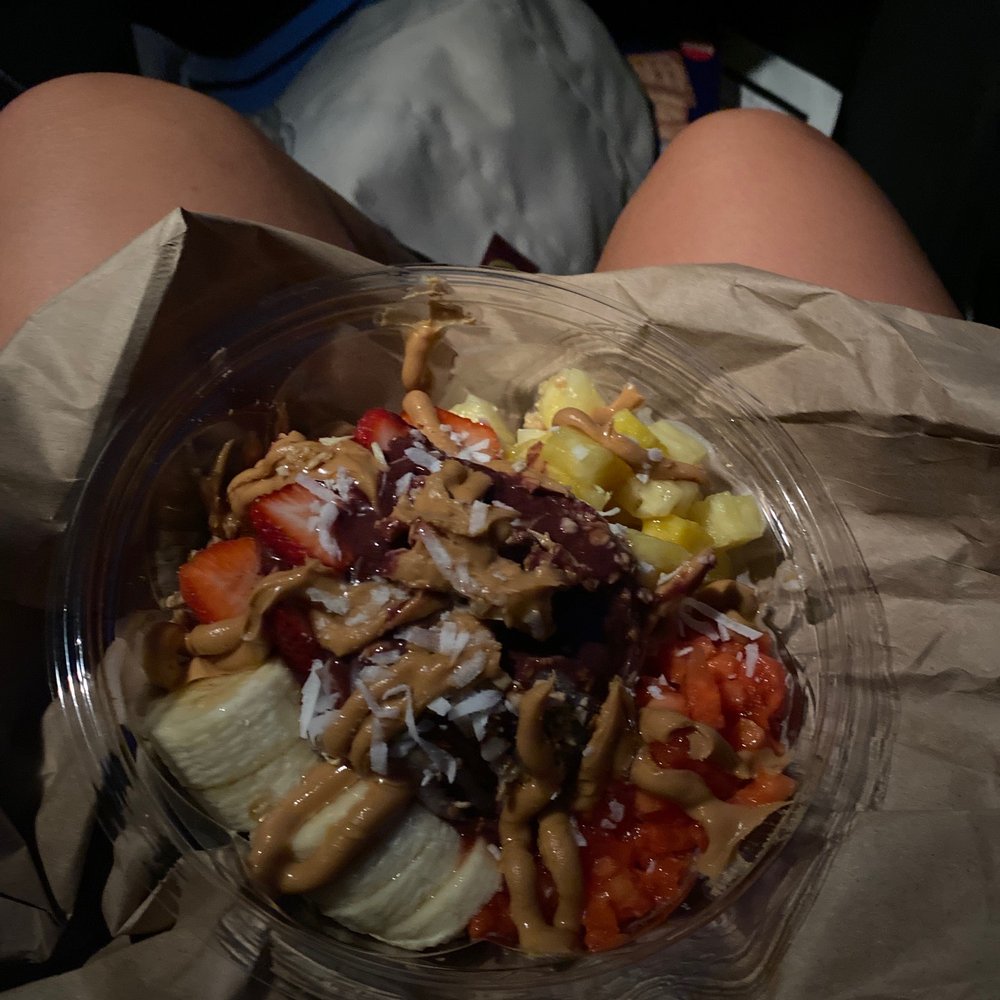 Backyard Acai - Tropical bowl with peanut butter. Sub mango for strawberries. - Acai Bowls Near Me - Camuy, Puerto Rico