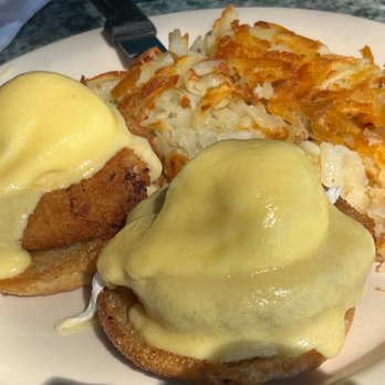 Bill's Cafe - Bean cake Benedict - Breakfast & Brunch Near Me - San Jose, California Bill's Cafe - Bean cake Benedict - Breakfast & Brunch Near Me - San Jose, California