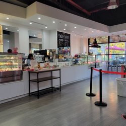 Praline Bakery - Interior of bakery