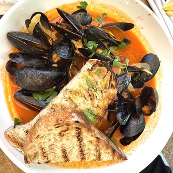 Leon's Full Service - Mussels - Gastropubs Near Me - Decatur, Georgia Leon's Full Service - Mussels - Gastropubs Near Me - Decatur, Georgia