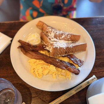 Kihei Caffe Lahaina - 2+2+2 - Breakfast & Brunch Near Me - Lahaina, Hawaii Kihei Caffe Lahaina - 2+2+2 - Breakfast & Brunch Near Me - Lahaina, Hawaii