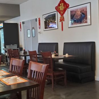 Silver Dragon - the dining area of a chinese restaurant - Chinese Near Me - Fair Oaks, California Silver Dragon - the dining area of a chinese restaurant - Chinese Near Me - Fair Oaks, California