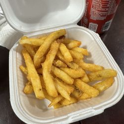 Muelle37 - $7 fries! Ridiculous